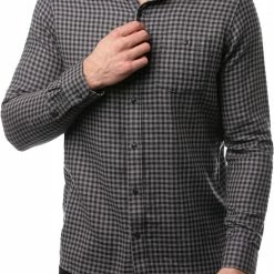 TravisMathew Shop 4 Brand new ๐ TravisMathew Men's Touch And Go Button-Up Flannel Golf ๐ Shirt For Men Black โจ